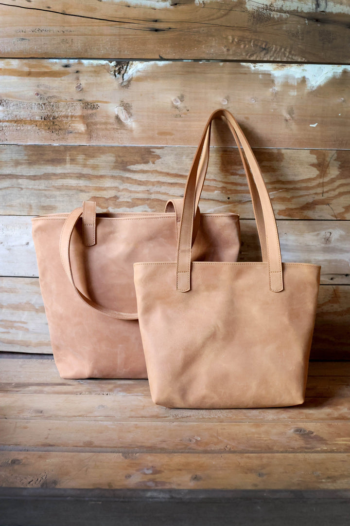 Large full-grain leather tote for daily use, in rich natural leather.
