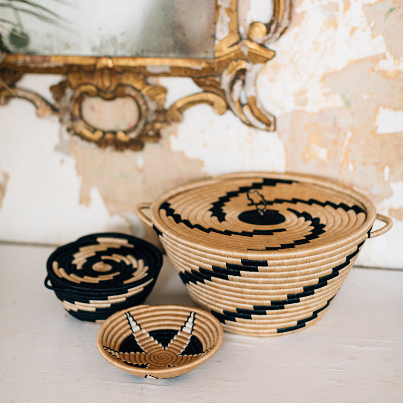 Boutique Vertex woven bowls in tea-dyed sisal, shown in two sizes.