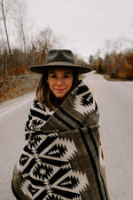 Load image into Gallery viewer, Quichua Blanket - Onyx Black - Bush &amp; Briar
