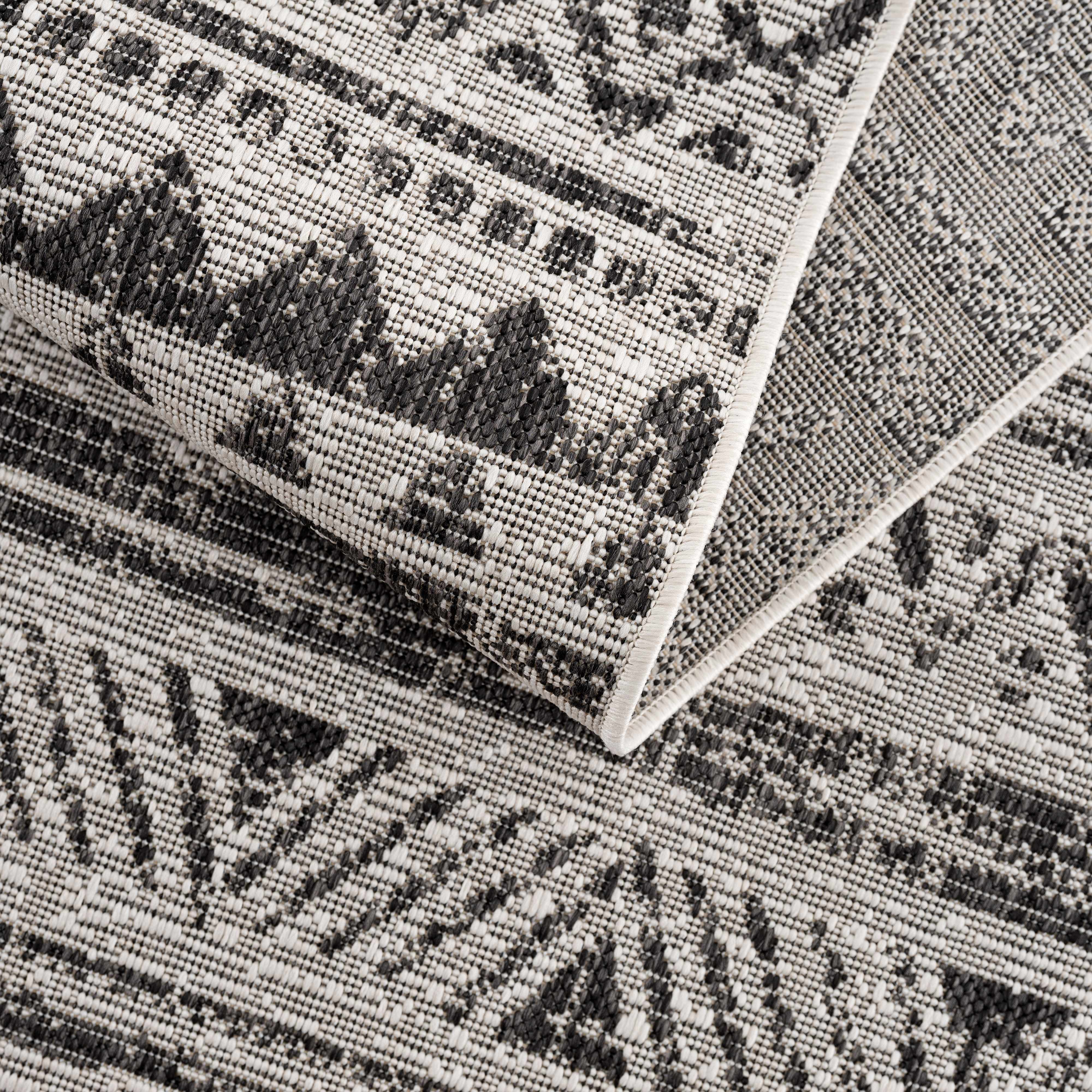 Catrine Area Rug - Bush & Briar