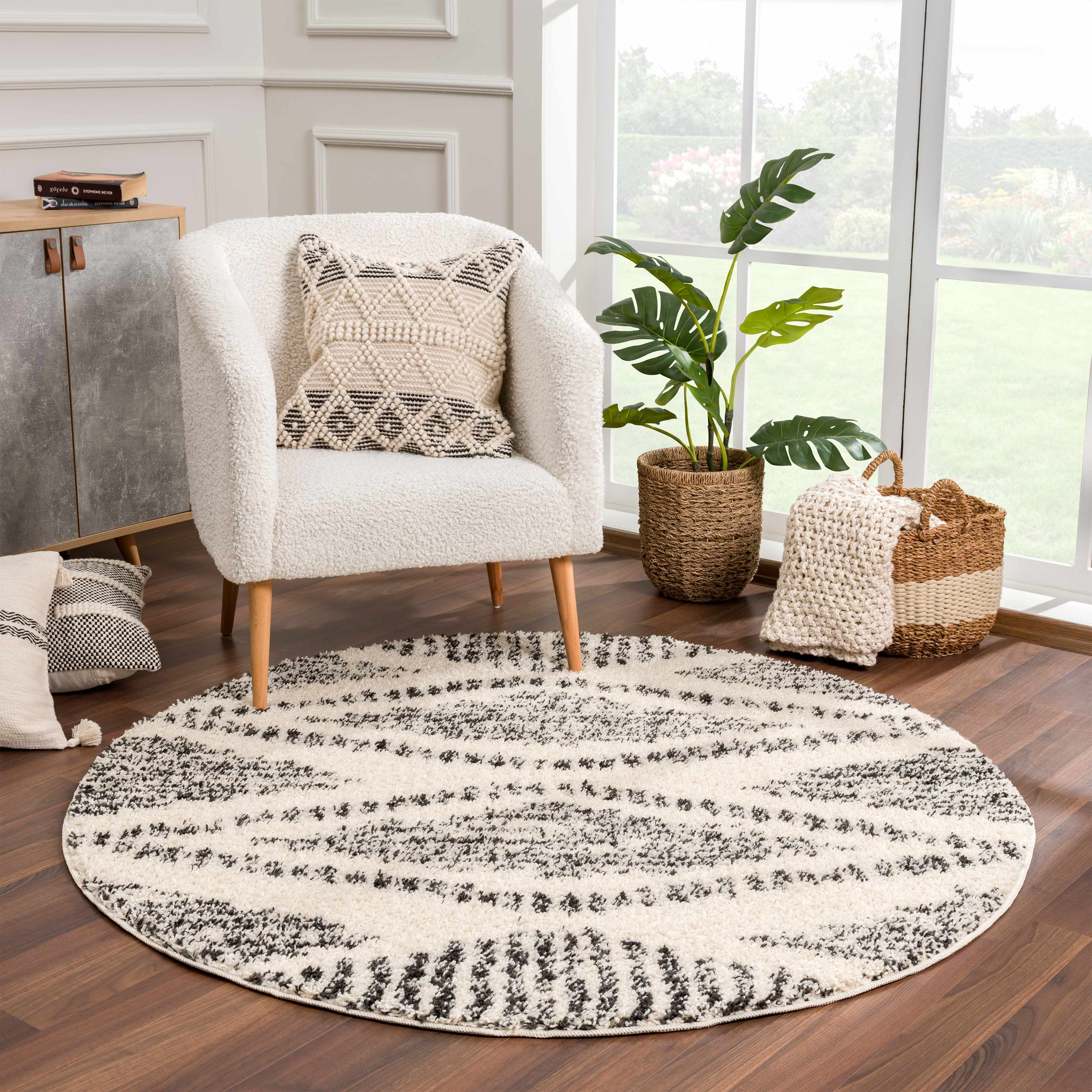 Fishhook Area Rug - Bush & Briar