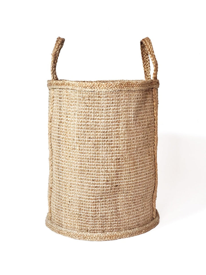 Natural braided jute hamper by DC-KORISSA with sturdy handles for stylish laundry or storage.