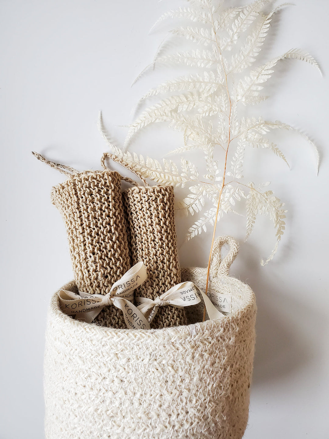 Natural hemp washcloth, biodegradable and naturally resistant to bacteria