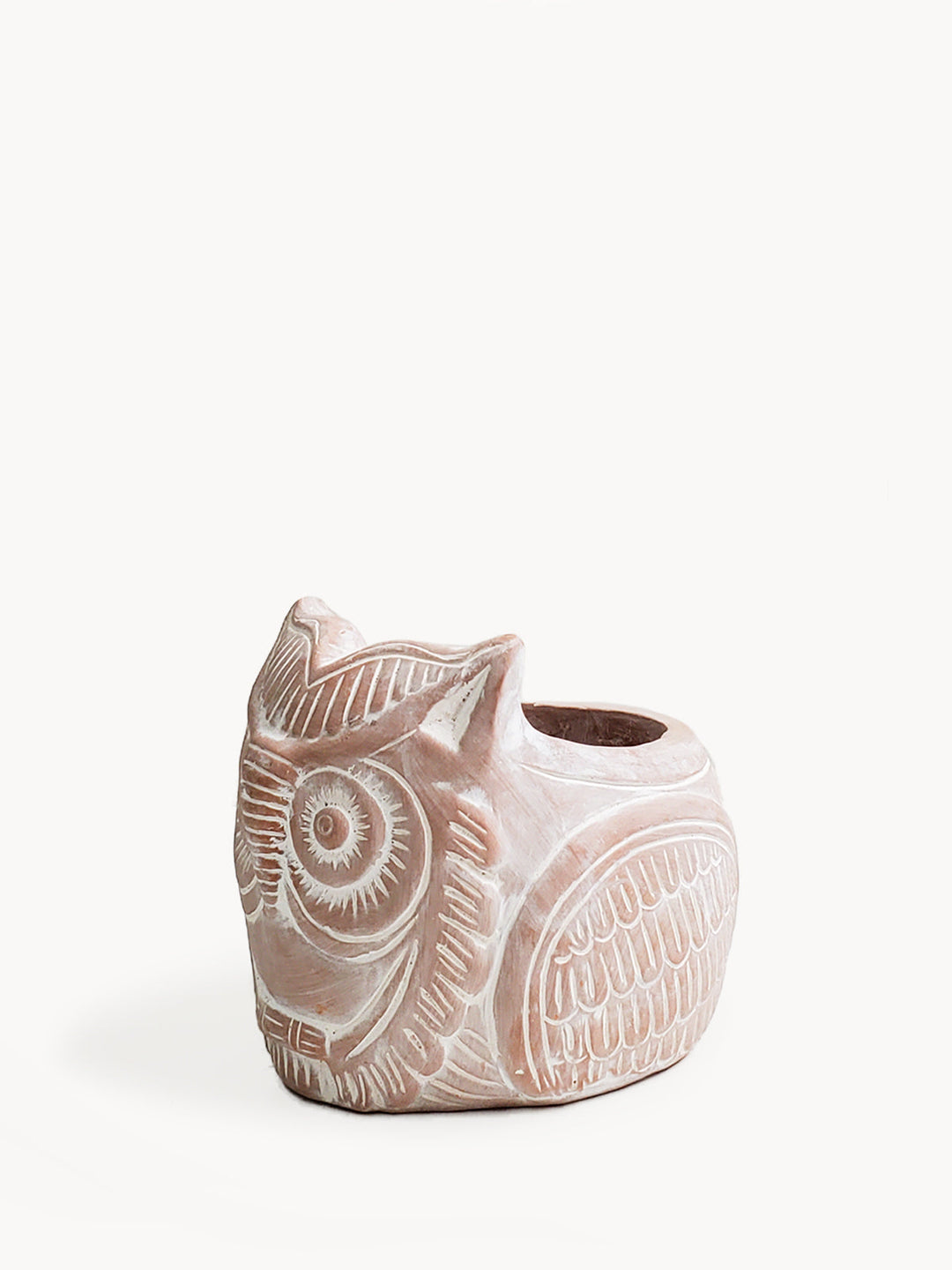 Owl-shaped terracotta planter for indoor or outdoor use