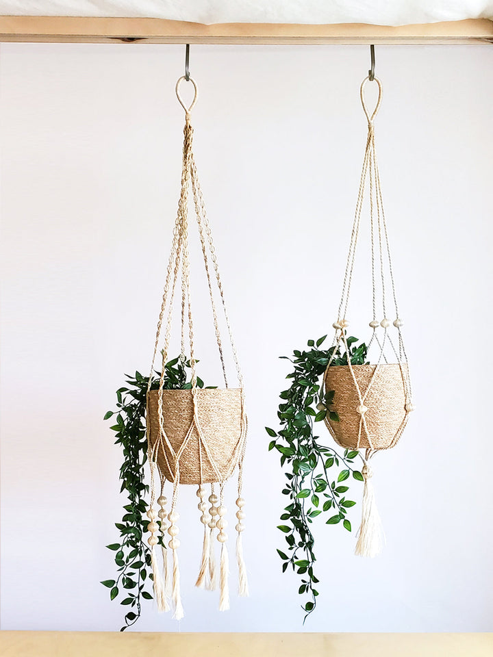 White and natural jute storage bin with sturdy handles