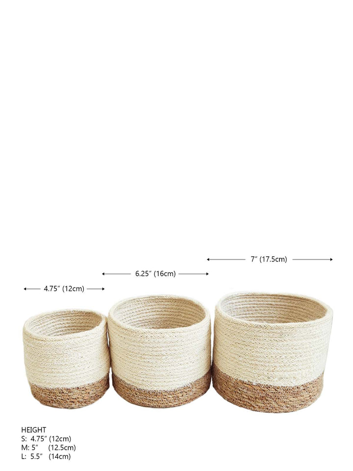 Natural seagrass round storage basket by DC-KORISSA, small size, ideal for organizing and decorative storage.