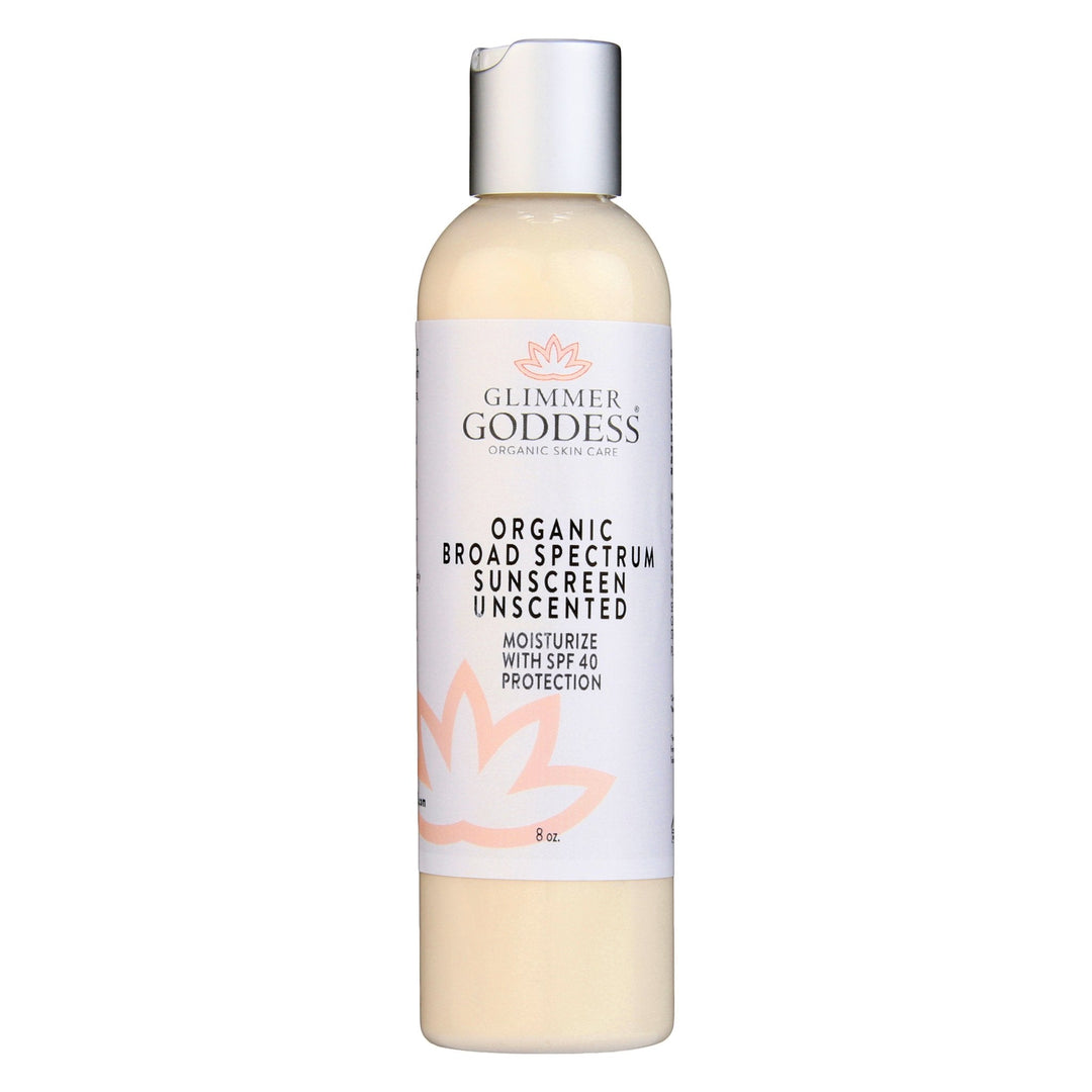 Organic reef-safe mineral sunscreen SPF 40 in a tube with natural ingredients.