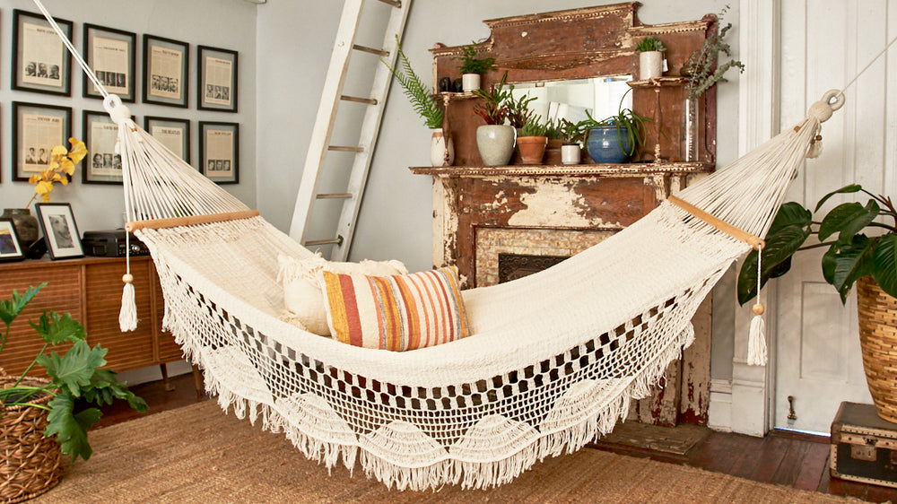 Handwoven cotton Nica hammock showing its knotted weave.